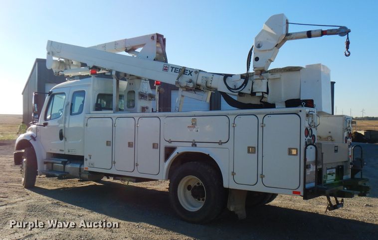 image for item FW9875 2009 Freightliner Business Class M2  bucket truck