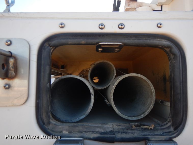 image for item FW9875 2009 Freightliner Business Class M2  bucket truck