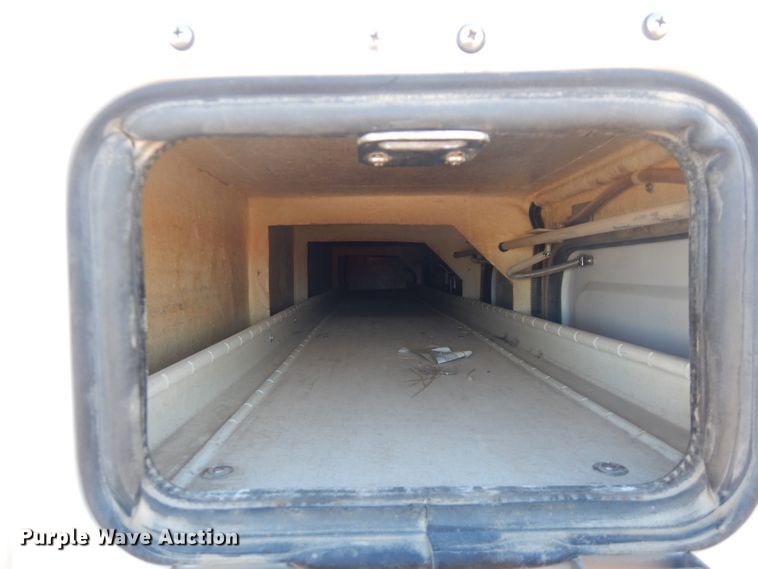 image for item FW9875 2009 Freightliner Business Class M2  bucket truck