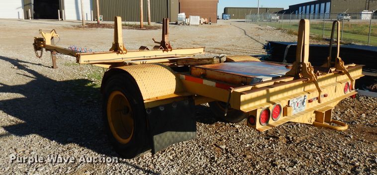image for item FW9876 1988 Butler pole trailer