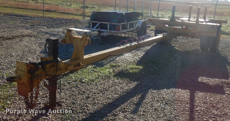 image for item FW9876 1988 Butler pole trailer