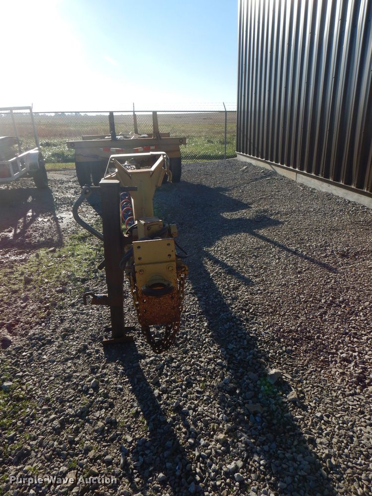 image for item FW9876 1988 Butler pole trailer