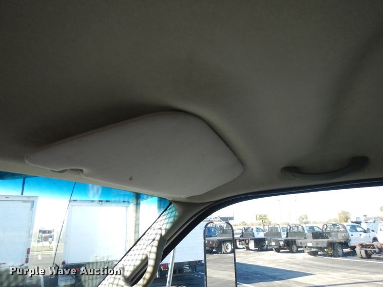 image for item FW9877 2010 Ford F750 Super Duty  bucket truck