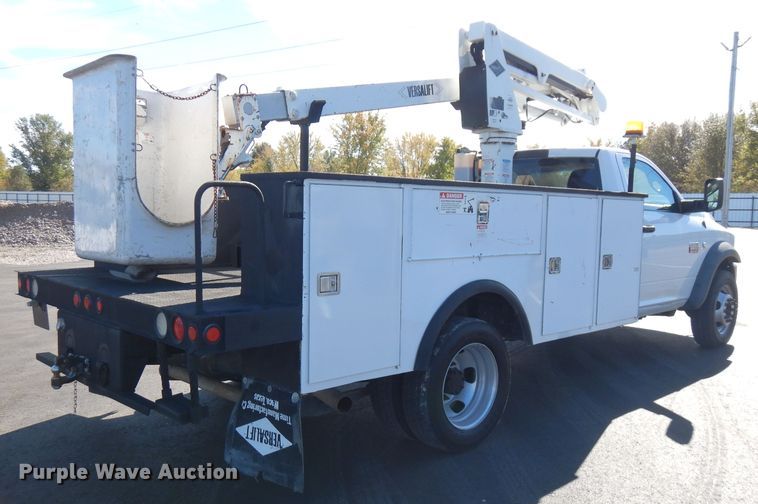 image for item FW9878 2012 Dodge Ram 5500  bucket truck