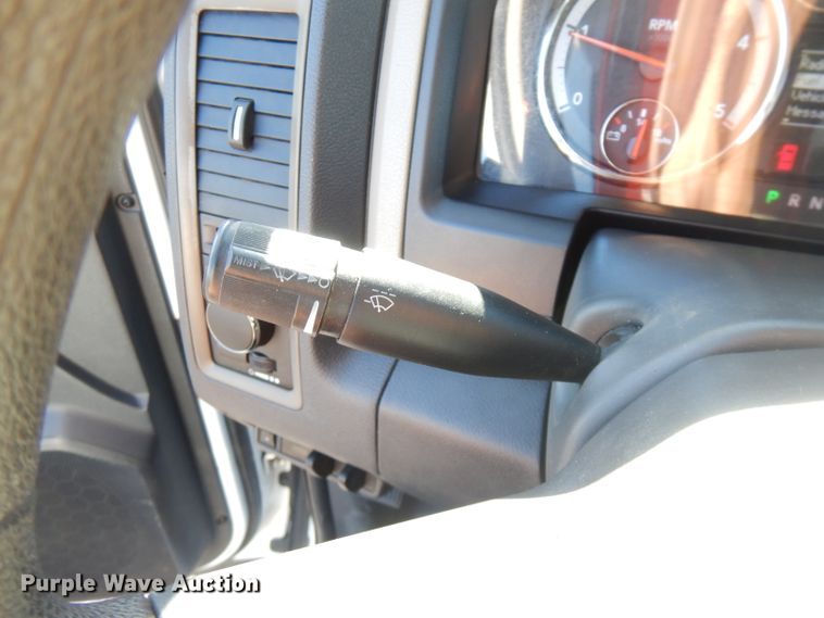 image for item FW9878 2012 Dodge Ram 5500  bucket truck