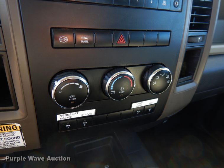 image for item FW9878 2012 Dodge Ram 5500  bucket truck