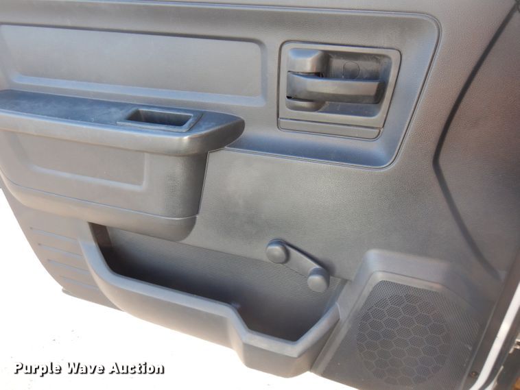 image for item FW9878 2012 Dodge Ram 5500  bucket truck