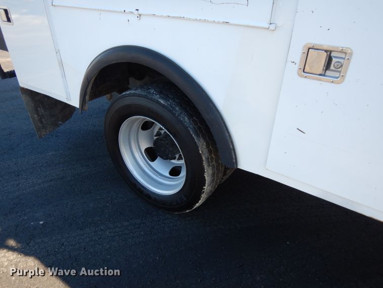 image for item FW9878 2012 Dodge Ram 5500  bucket truck