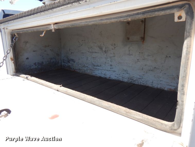 image for item FW9878 2012 Dodge Ram 5500  bucket truck