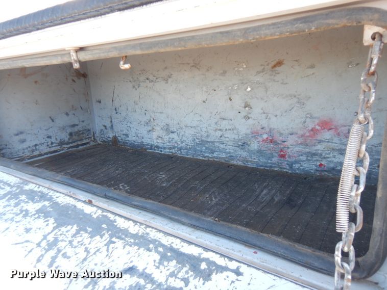 image for item FW9878 2012 Dodge Ram 5500  bucket truck