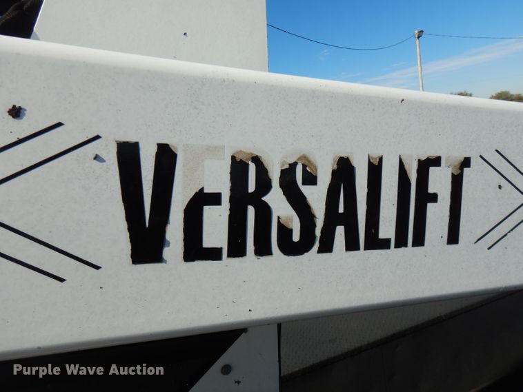 image for item FW9878 2012 Dodge Ram 5500  bucket truck