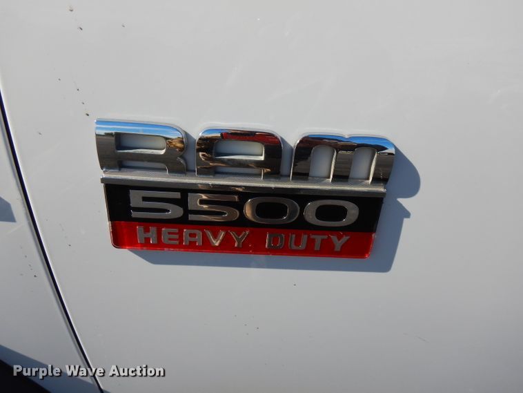 image for item FW9878 2012 Dodge Ram 5500  bucket truck