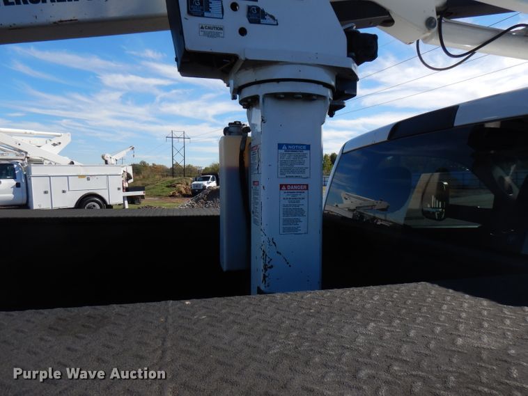 image for item FW9878 2012 Dodge Ram 5500  bucket truck