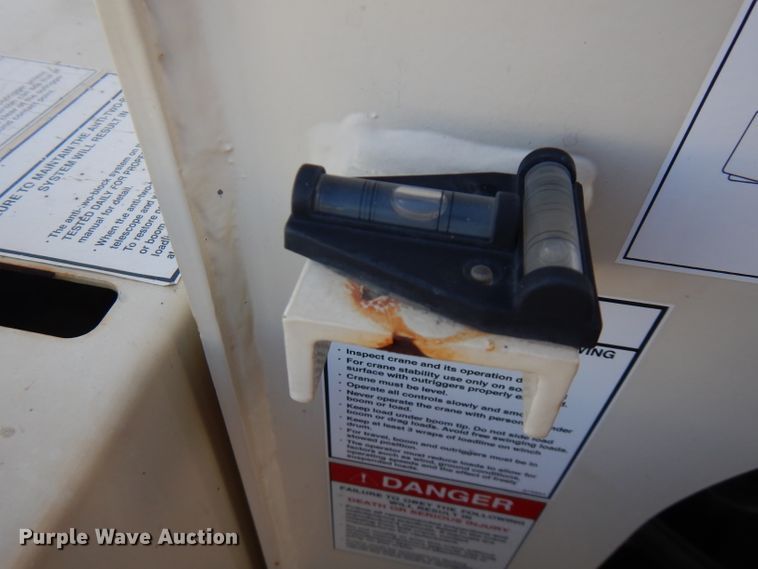 image for item FW9879 2009 Sterling L-Line  crane truck