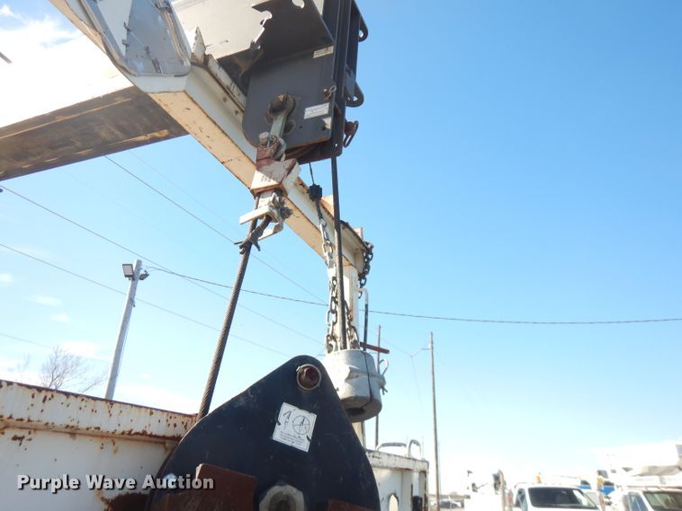 image for item FW9879 2009 Sterling L-Line  crane truck