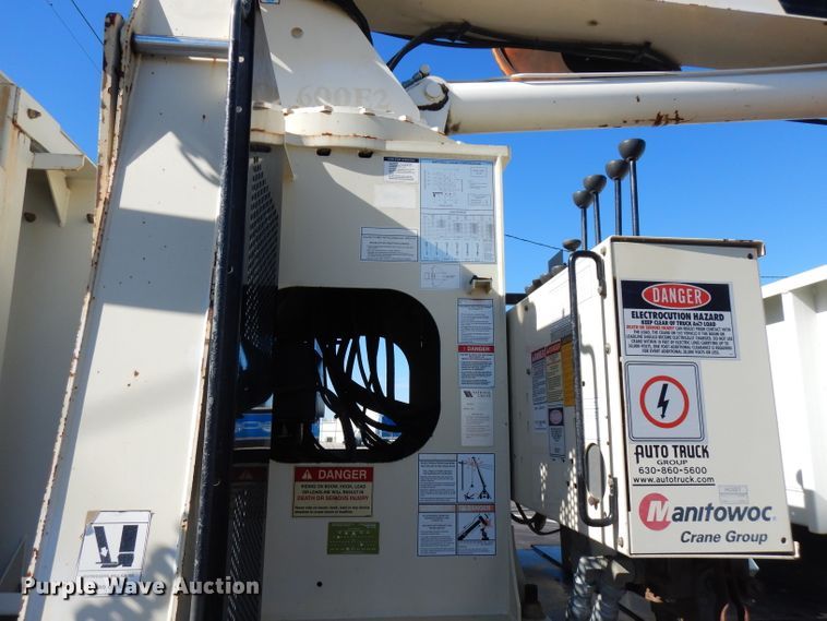 image for item FW9879 2009 Sterling L-Line  crane truck