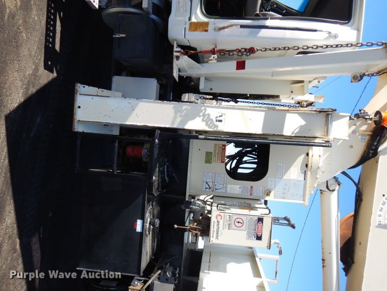 image for item FW9879 2009 Sterling L-Line  crane truck