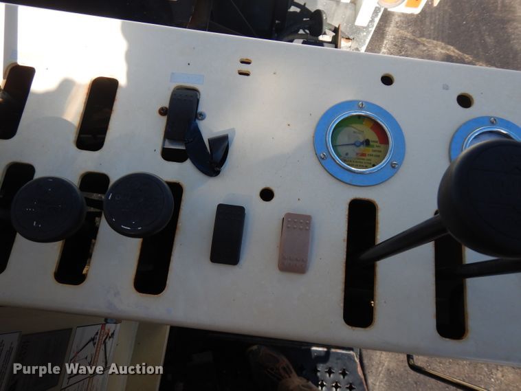 image for item FW9879 2009 Sterling L-Line  crane truck