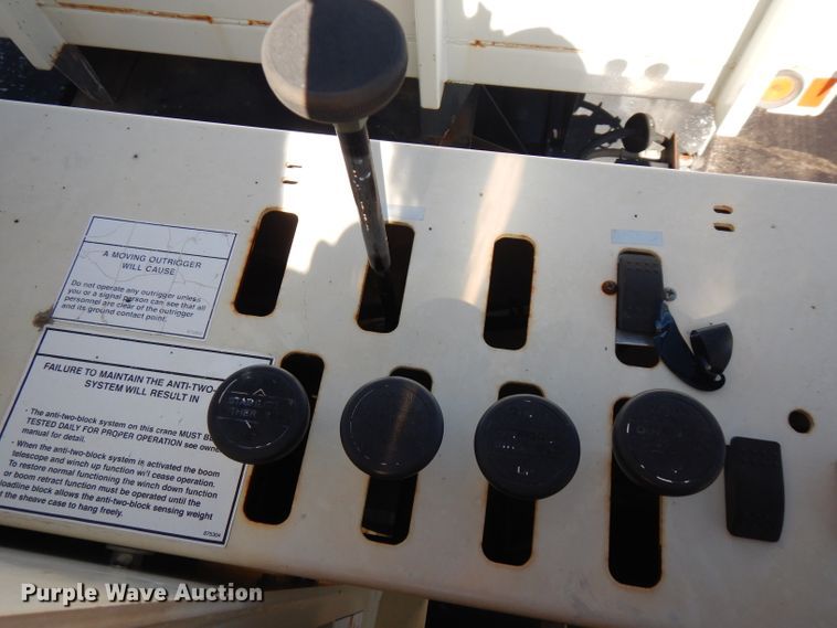 image for item FW9879 2009 Sterling L-Line  crane truck