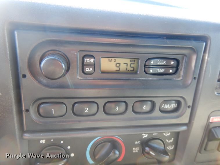 image for item FW9880 2008 Ford F750 Super Duty  service truck with crane