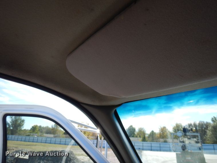 image for item FW9880 2008 Ford F750 Super Duty  service truck with crane