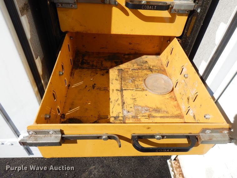 image for item FW9880 2008 Ford F750 Super Duty  service truck with crane