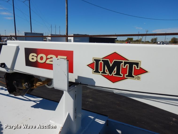 image for item FW9880 2008 Ford F750 Super Duty  service truck with crane