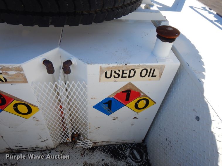 image for item FW9880 2008 Ford F750 Super Duty  service truck with crane