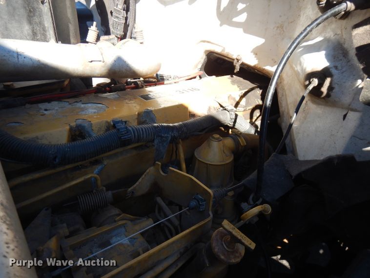 image for item FW9881 1992 GMC TopKick  spreader truck