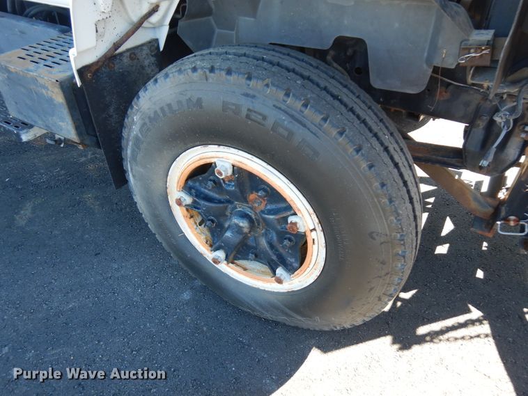 image for item FW9881 1992 GMC TopKick  spreader truck