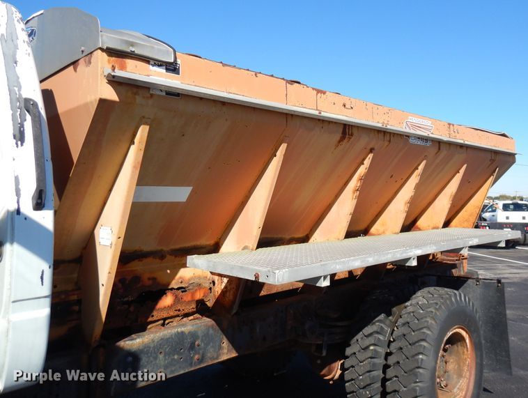 image for item FW9881 1992 GMC TopKick  spreader truck