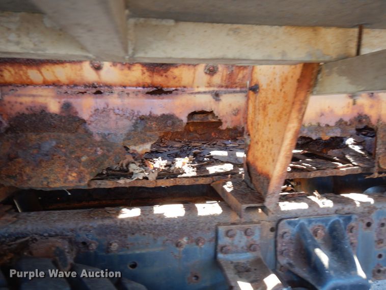 image for item FW9881 1992 GMC TopKick  spreader truck