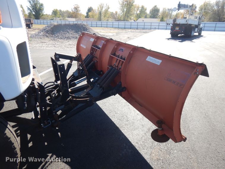 image for item FW9881 1992 GMC TopKick  spreader truck