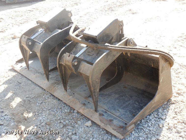 image for item FW9895 Caterpillar 65SS1G0 skid steer grapple bucket