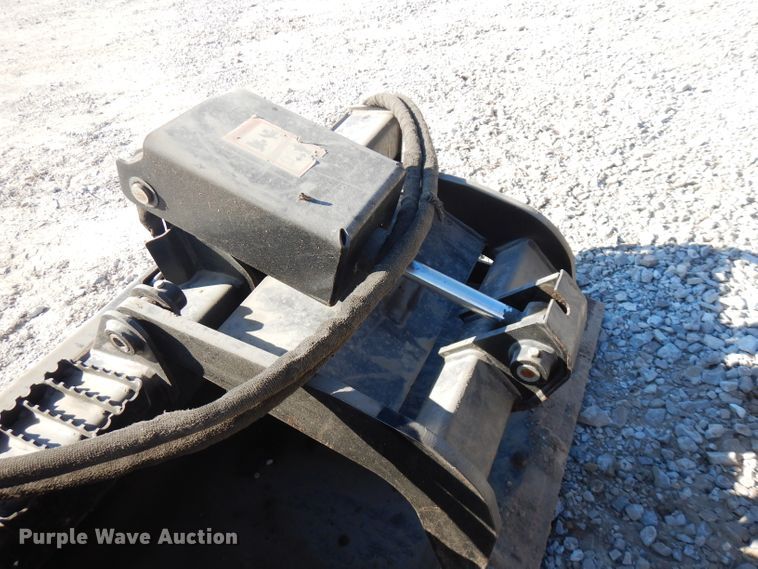 image for item FW9895 Caterpillar 65SS1G0 skid steer grapple bucket