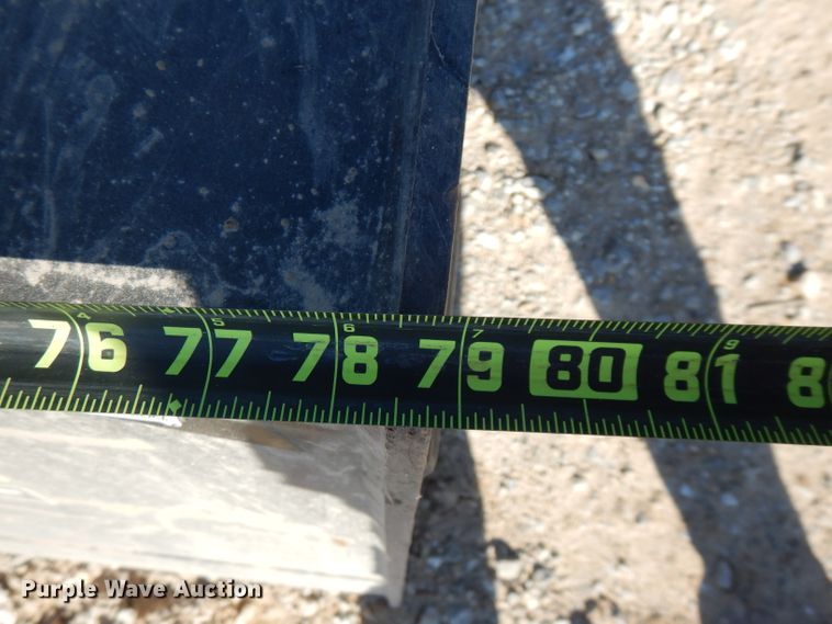 image for item FW9895 Caterpillar 65SS1G0 skid steer grapple bucket