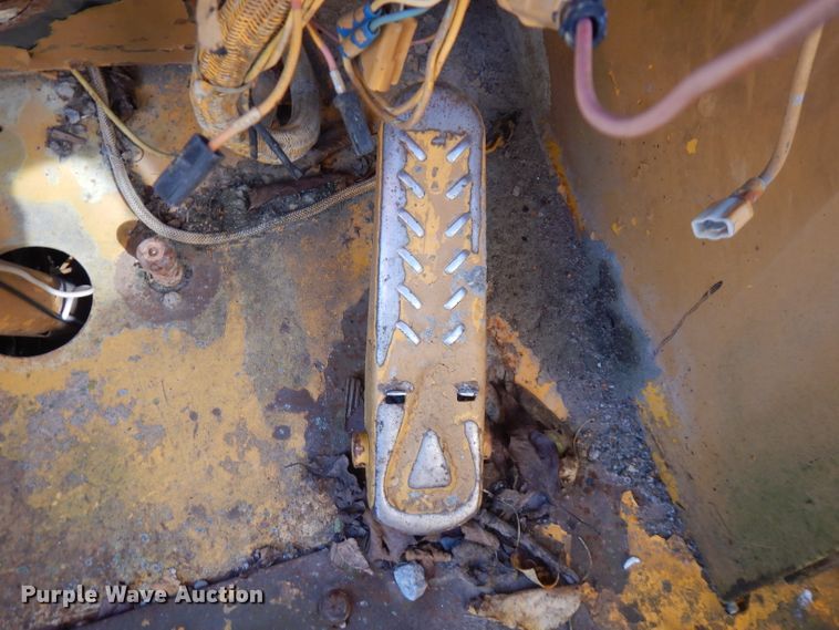 image for item FW9904 International 515  wheel loader