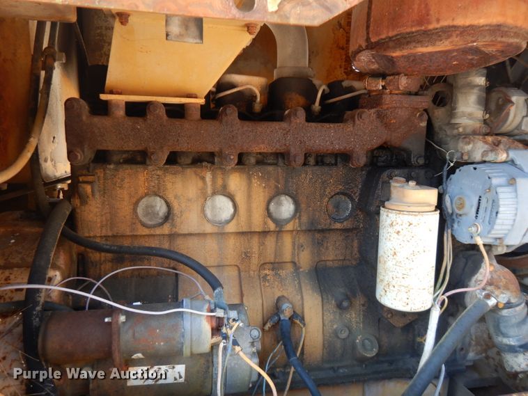 image for item FW9904 International 515  wheel loader