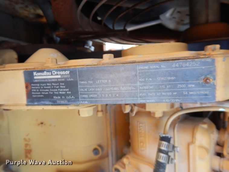 image for item FW9904 International 515  wheel loader