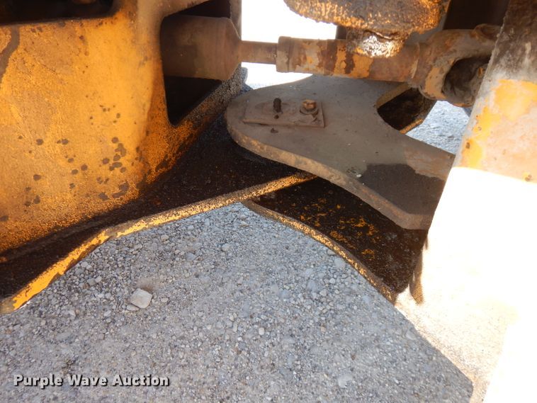 image for item FW9904 International 515  wheel loader