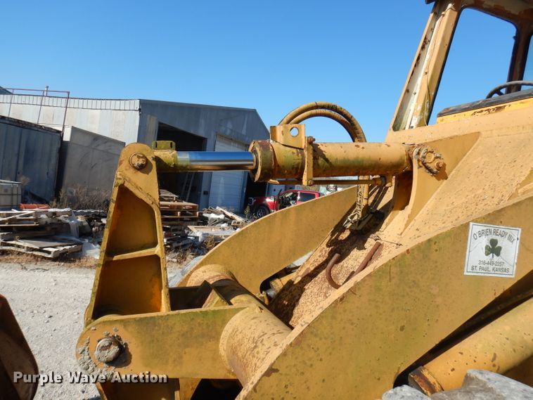 image for item FW9904 International 515  wheel loader