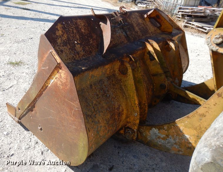 image for item FW9904 International 515  wheel loader