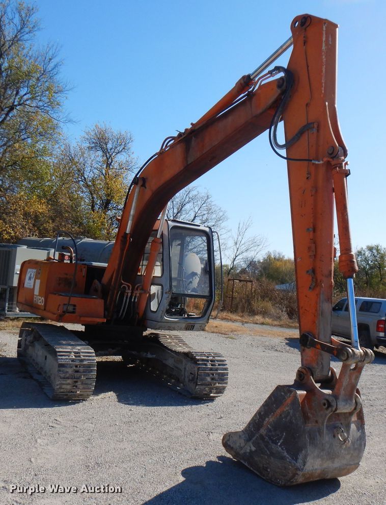 image for item FW9905 1994 Hitachi EX120  excavator