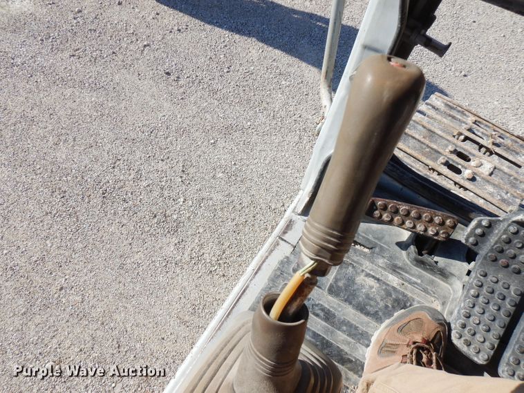 image for item FW9905 1994 Hitachi EX120  excavator