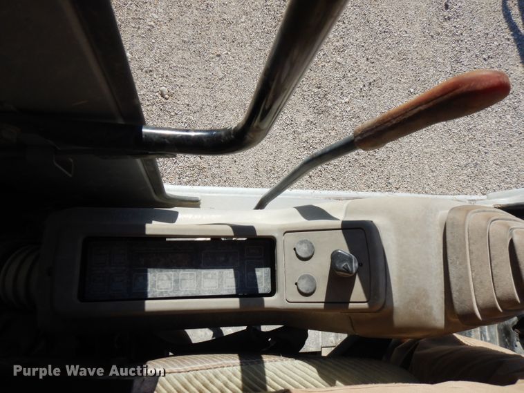 image for item FW9905 1994 Hitachi EX120  excavator