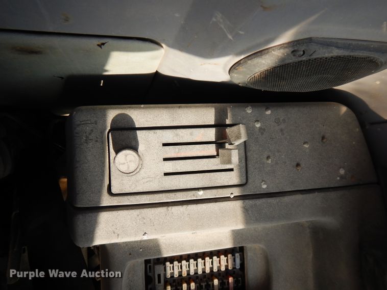 image for item FW9905 1994 Hitachi EX120  excavator