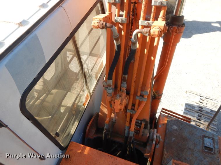 image for item FW9905 1994 Hitachi EX120  excavator