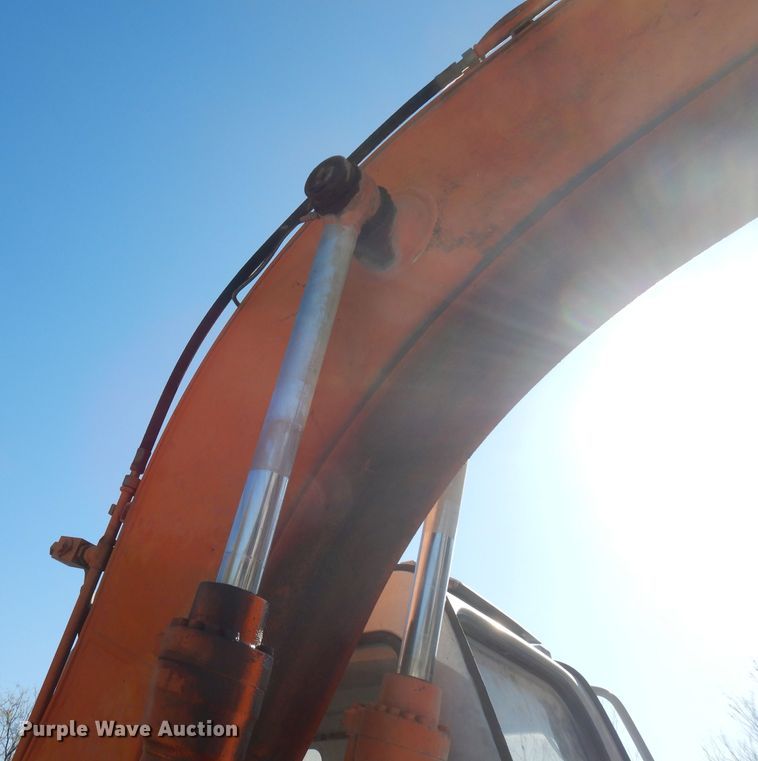 image for item FW9905 1994 Hitachi EX120  excavator