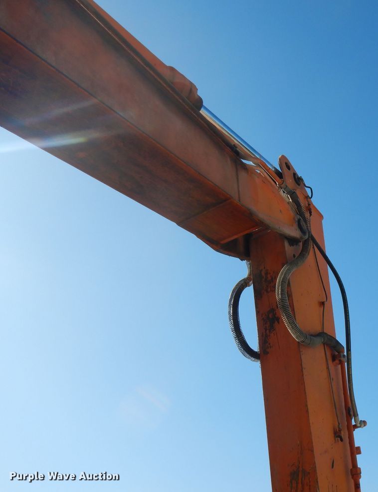 image for item FW9905 1994 Hitachi EX120  excavator