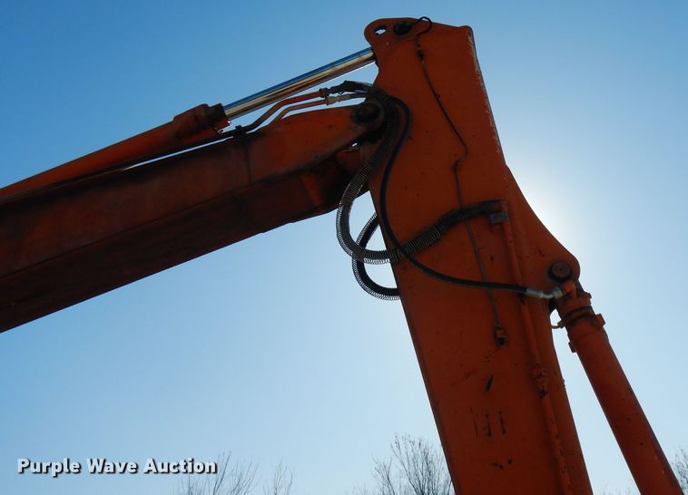 image for item FW9905 1994 Hitachi EX120  excavator